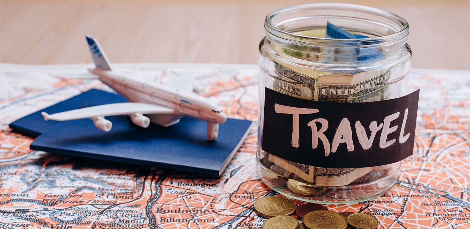 Last-Minute Flight Deals: When & Where to Book Cheap