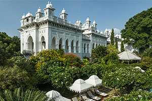 Book Cheap Flights from Houston (IAH) to Hyderabad (HYD) with Fare To India